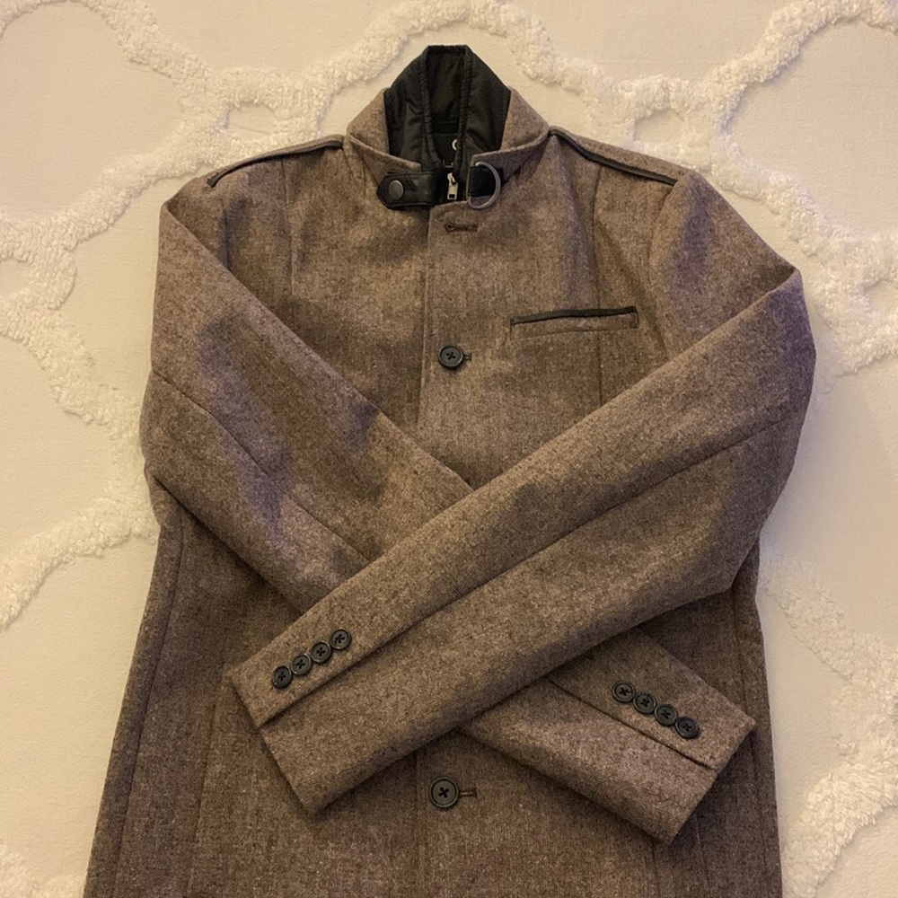 Mens stylish military jacket. Removal fleece interior
